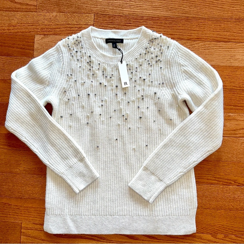 NWT Banana Republic off white pearl/merino wool/ nylon sweater- M